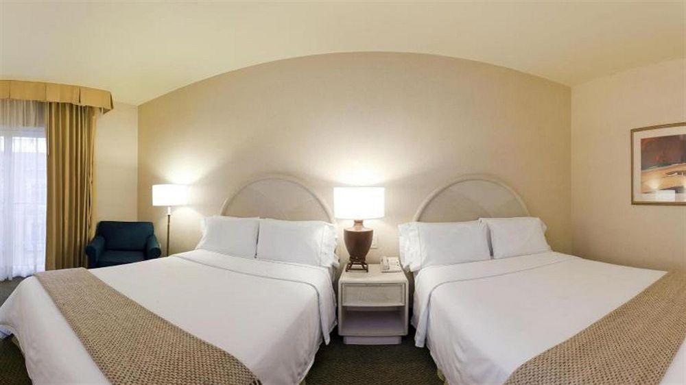 Holiday Inn Express Torreon By Ihg Esterno foto