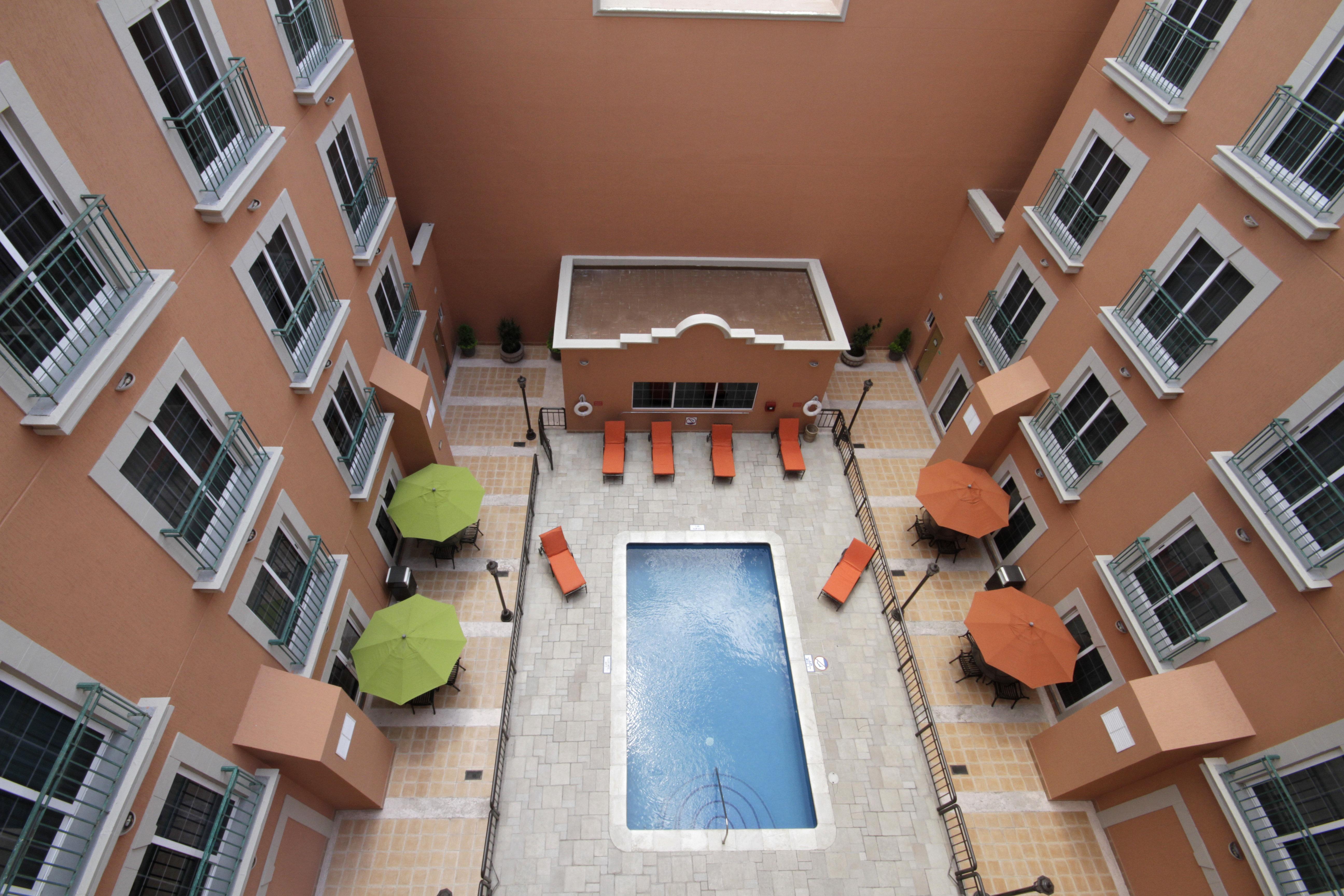 Holiday Inn Express Torreon By Ihg Esterno foto