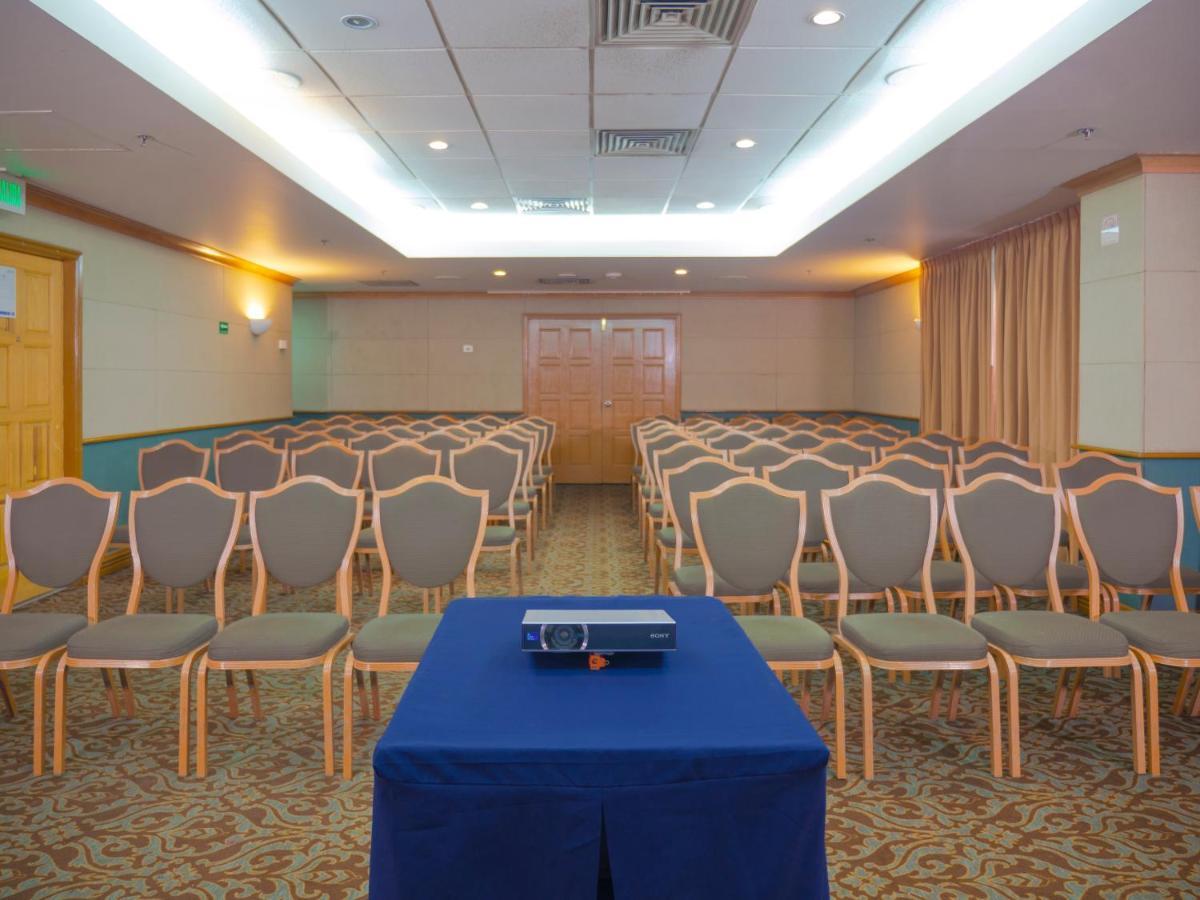 Holiday Inn Express Torreon By Ihg Esterno foto