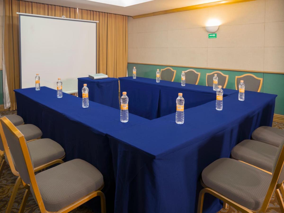 Holiday Inn Express Torreon By Ihg Esterno foto