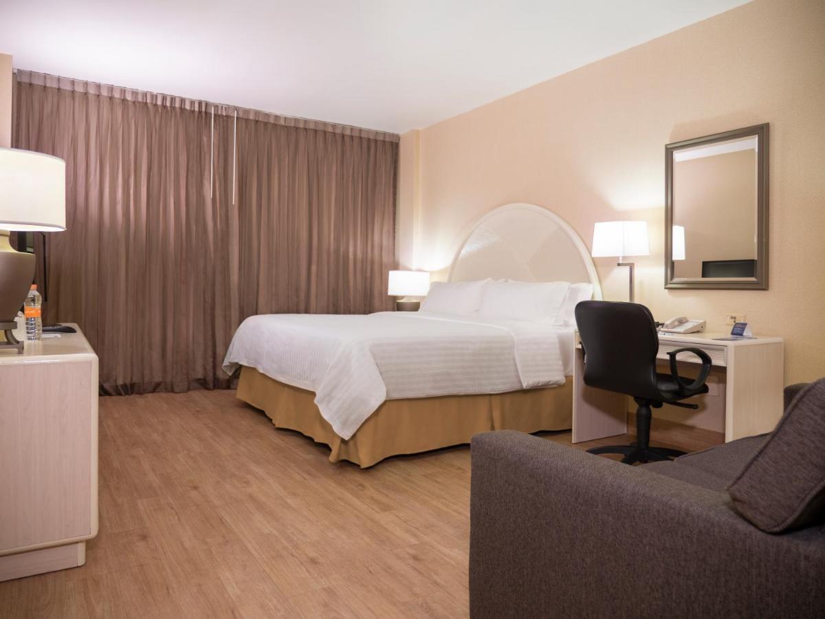 Holiday Inn Express Torreon By Ihg Esterno foto