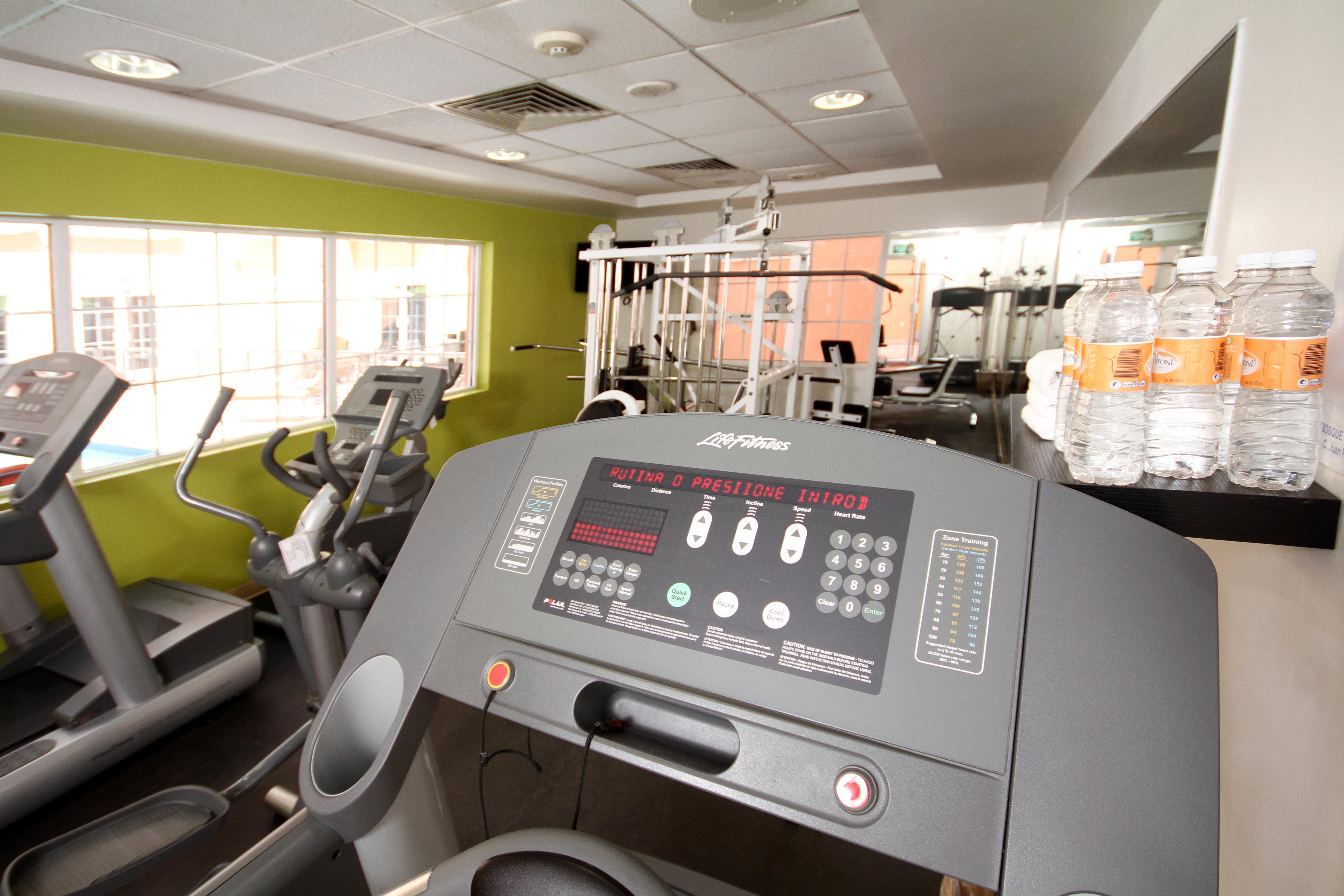 Holiday Inn Express Torreon By Ihg Esterno foto