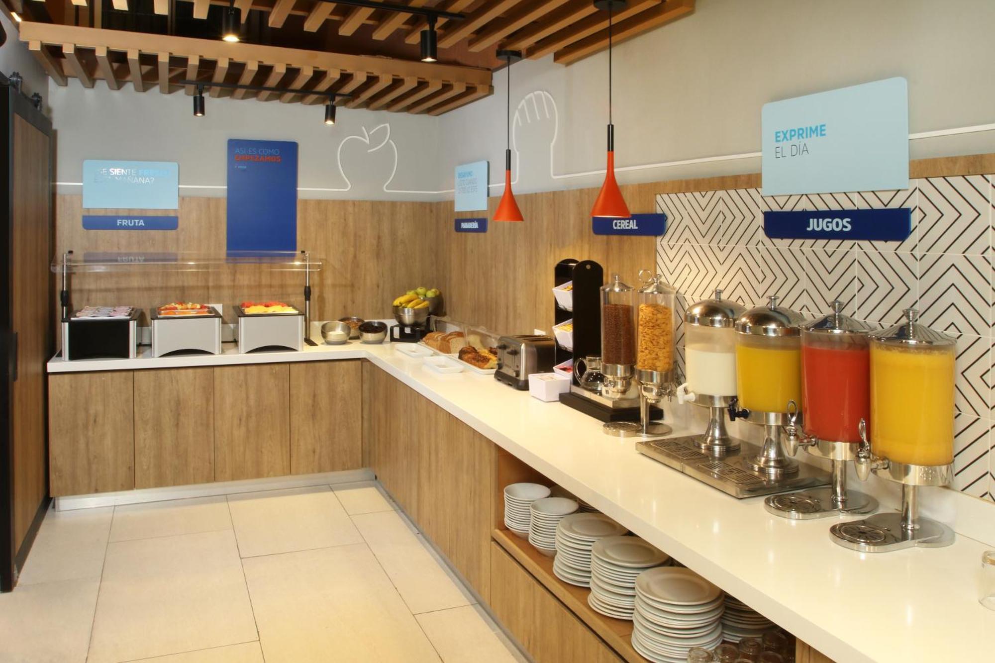 Holiday Inn Express Torreon By Ihg Esterno foto