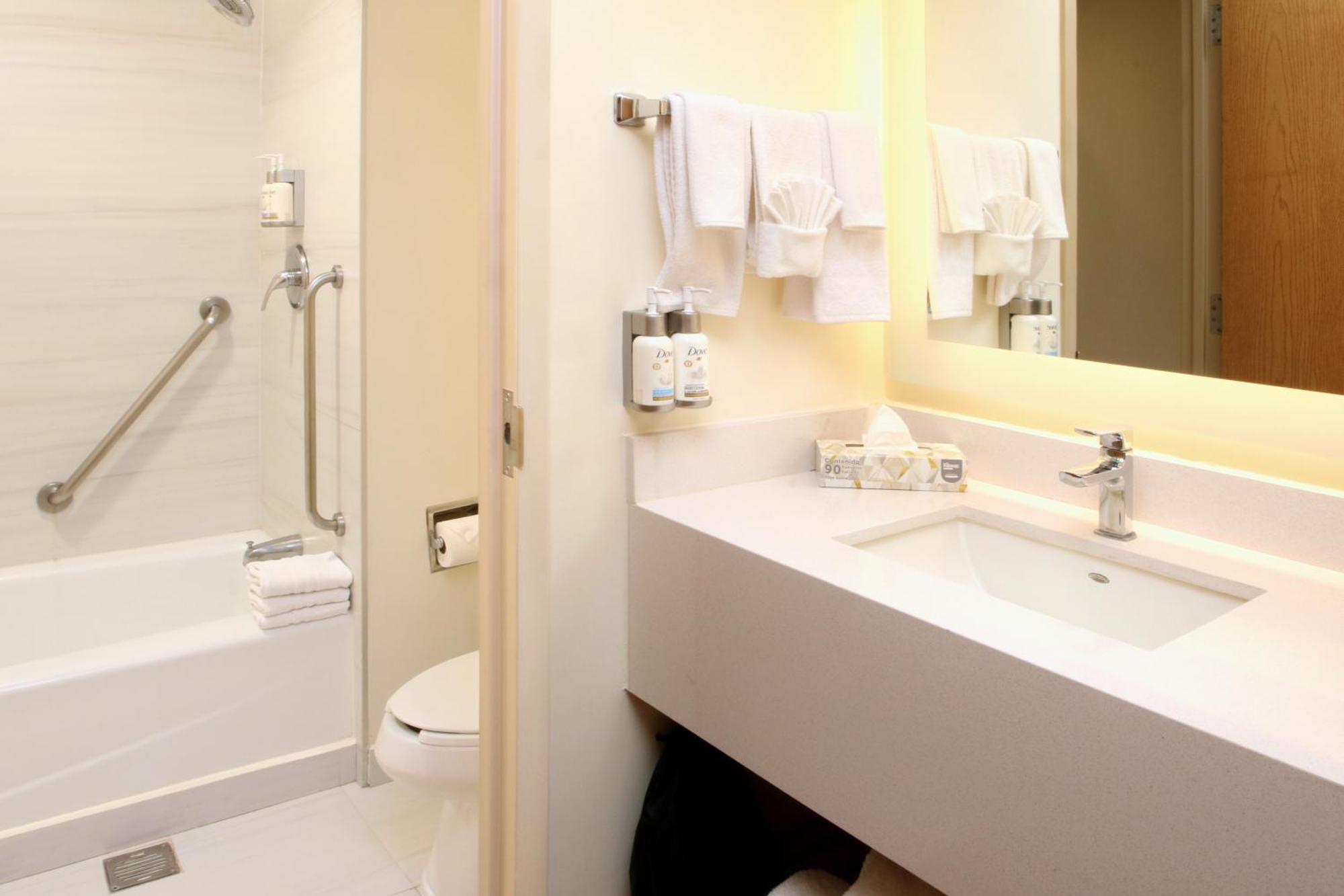 Holiday Inn Express Torreon By Ihg Esterno foto