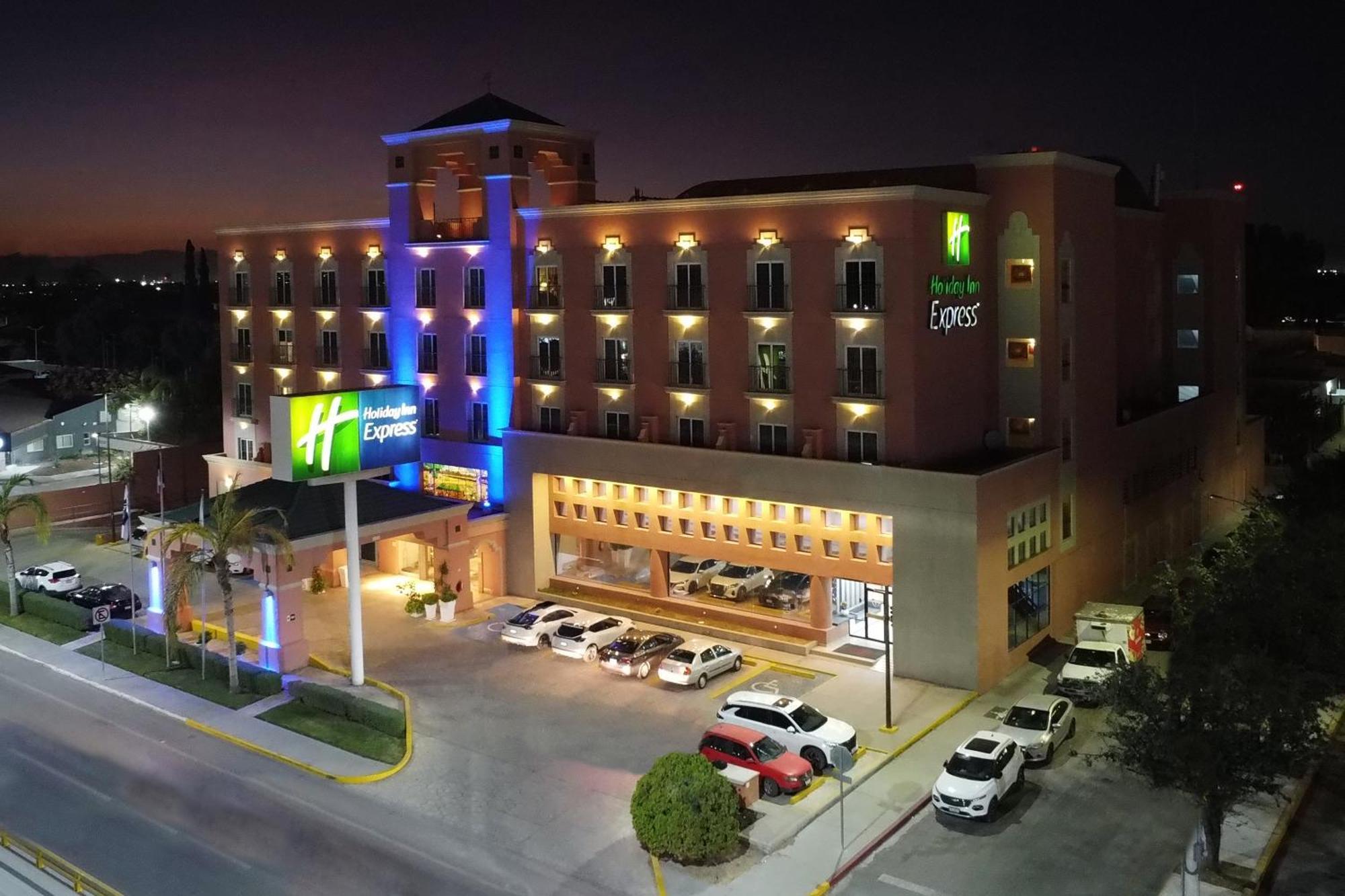 Holiday Inn Express Torreon By Ihg Esterno foto