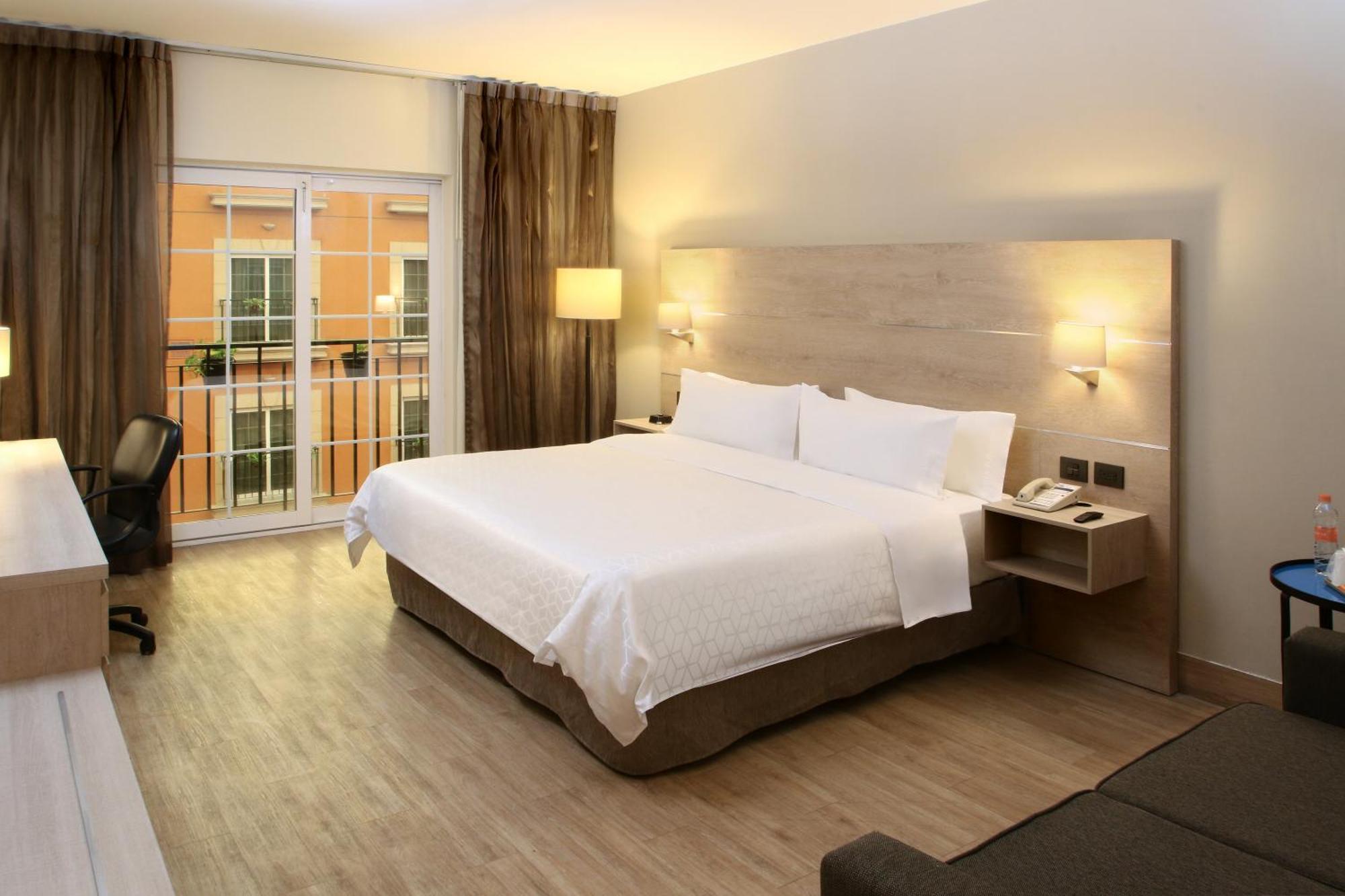 Holiday Inn Express Torreon By Ihg Esterno foto